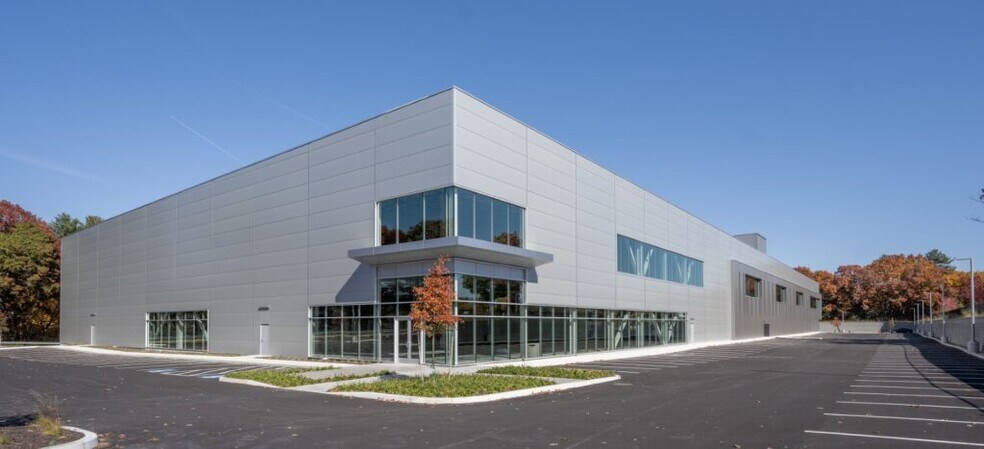 More Photos Of 44 Middlesex Tpke, Bedford Industrial For Sale