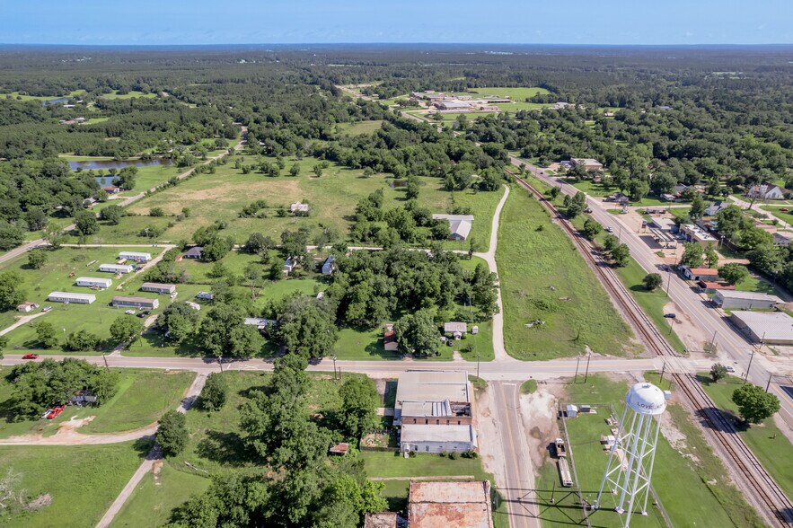 More Photos Of 131 Commerce st, Lovelady General Retail For Sale