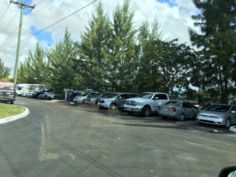 More Photos Of 2355 NW 70th Ave, Miami Warehouse For Lease