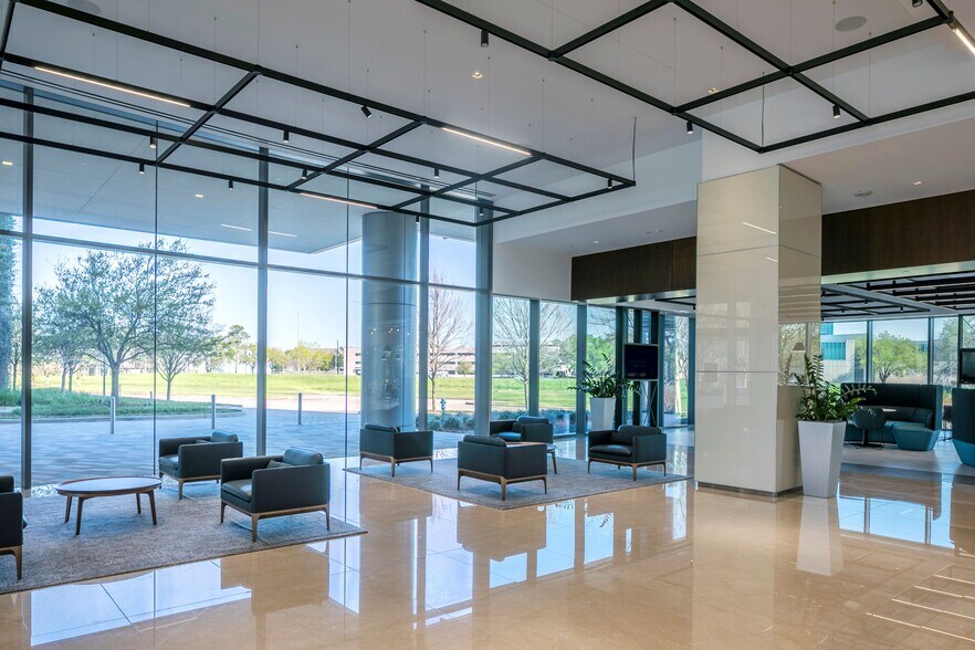 More Photos Of 1414 Enclave Pky, Houston Office For Sale