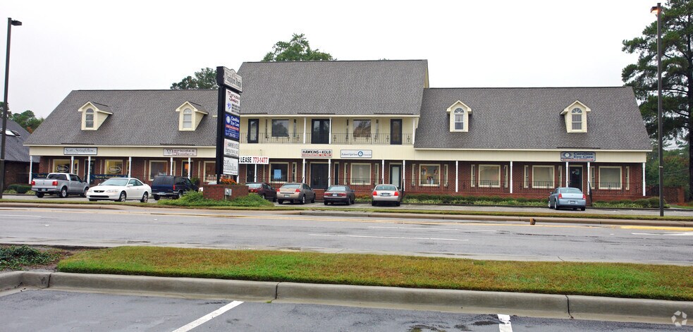 More Photos Of 690-698 Bultman Dr, Sumter General Retail For Lease