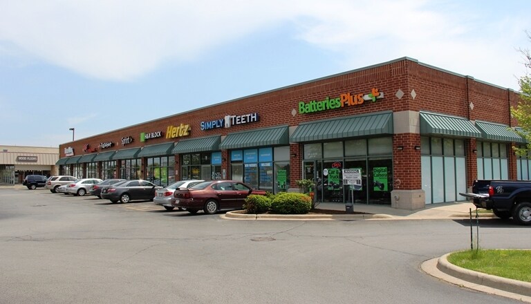 More Photos Of 905-945 E Rand Rd, Mount Prospect General Retail For Lease