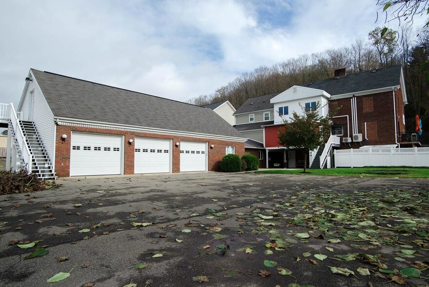 232 S German St, Dushore, PA 18614 Hotel For Sale