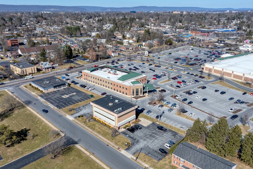 More Photos Of 99 November Dr, Camp Hill Medical For Lease
