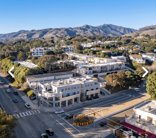 More Photos Of 28955 Pacific Coast Hwy, Malibu Storefront Retail Office For Lease
