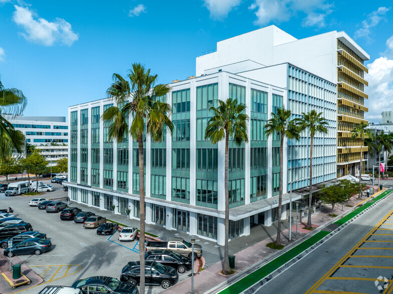 Primary Photo Of 1674 Meridian Ave, Miami Beach Office For Lease