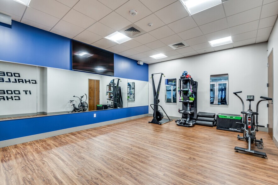 More Photos Of 600 E Las Colinas Blvd, Irving Office For Lease