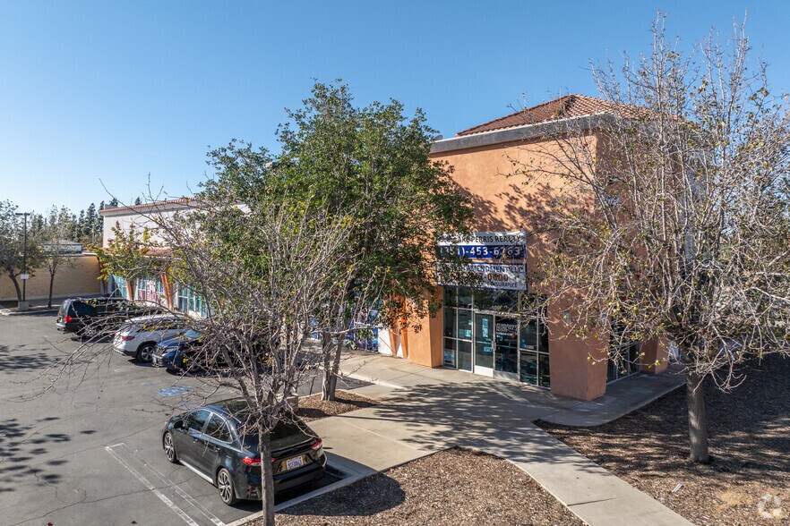 More Photos Of 25025 Red Maple Ln, Moreno Valley General Retail For Sale