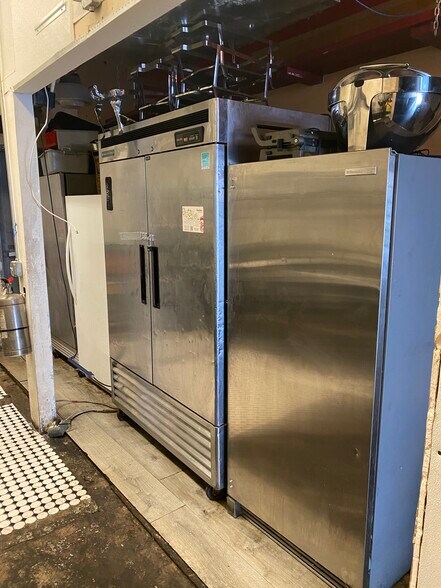 More Photos Of 1210-1212 H St NE, Washington Restaurant For Sale