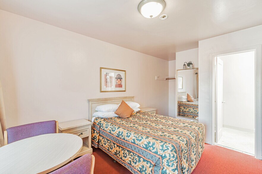 More Photos Of 7525 Mission St, Daly City Hotel For Sale