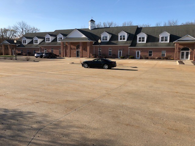 Primary Photo Of 3745 Medina Rd, Medina Office For Lease