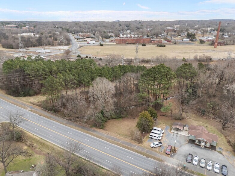 More Photos Of 710 US Highway 52 Highway N, Albemarle Office For Sale