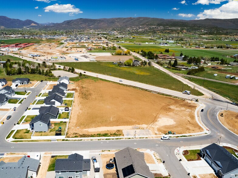 More Photos Of 922 E 40 Hwy, Heber Land For Sale