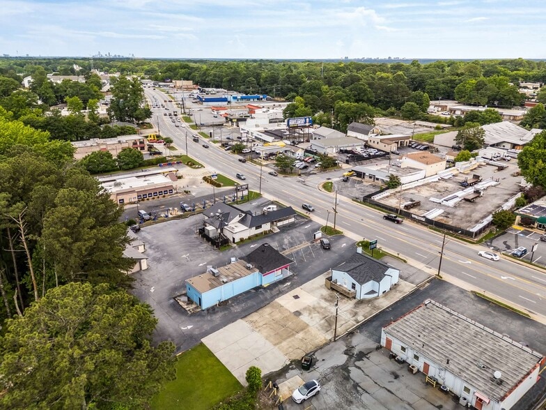 More Photos Of 4065 Lawrenceville Hwy, Tucker Office For Sale