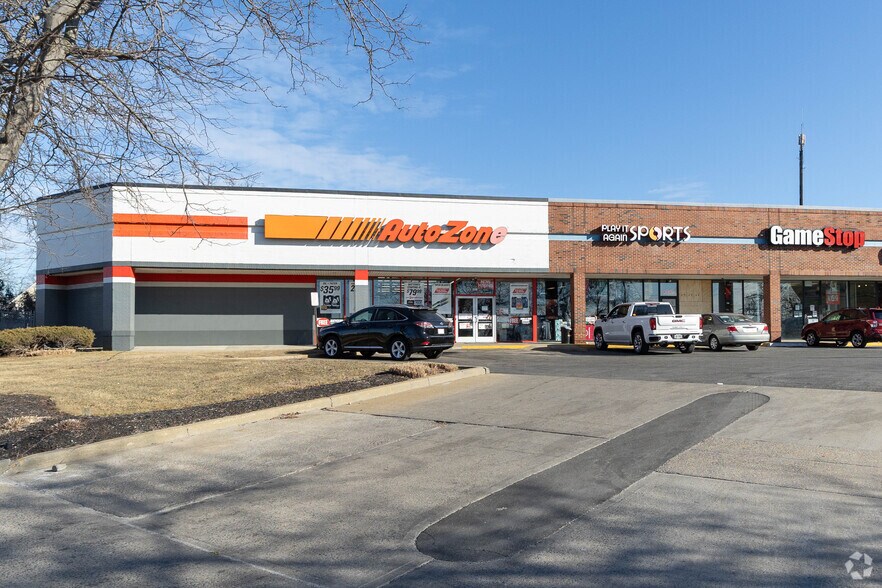 More Photos Of 6100-6180 Sunrise Hwy, Massapequa Storefront For Lease