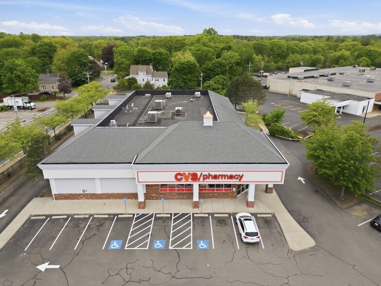 More Photos Of 800 S Franklin St, Holbrook Freestanding For Lease