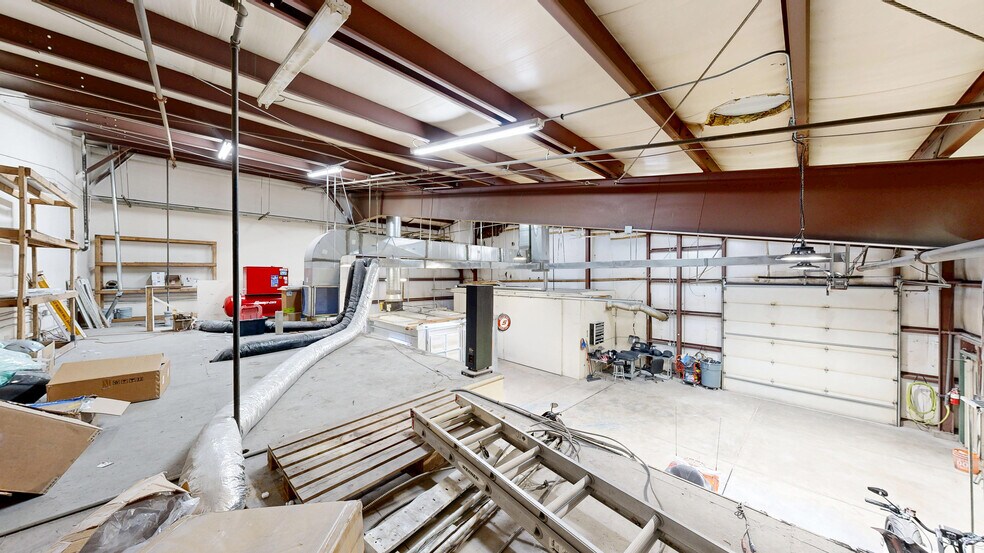 More Photos Of 8017 S 1st St, Wellington Warehouse For Sale