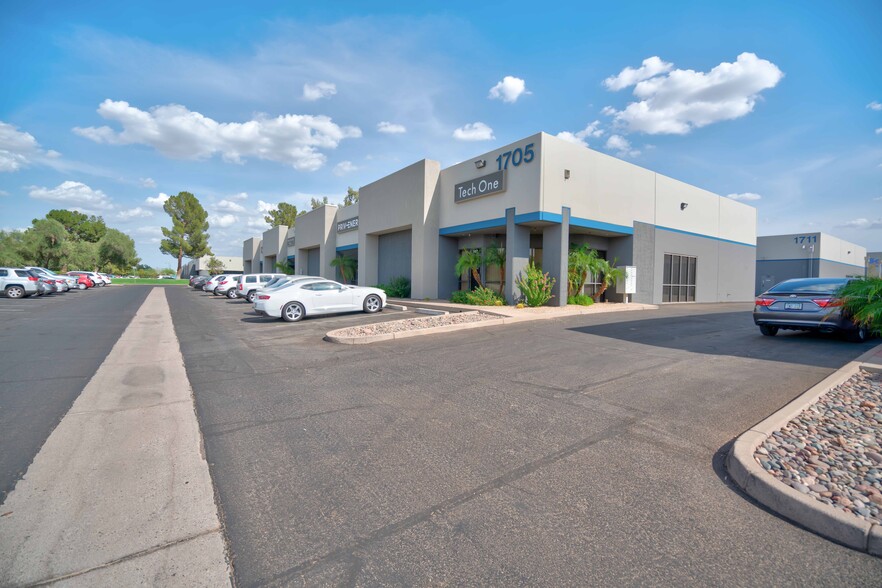 Primary Photo Of 1705 W University Dr, Tempe Unknown For Lease