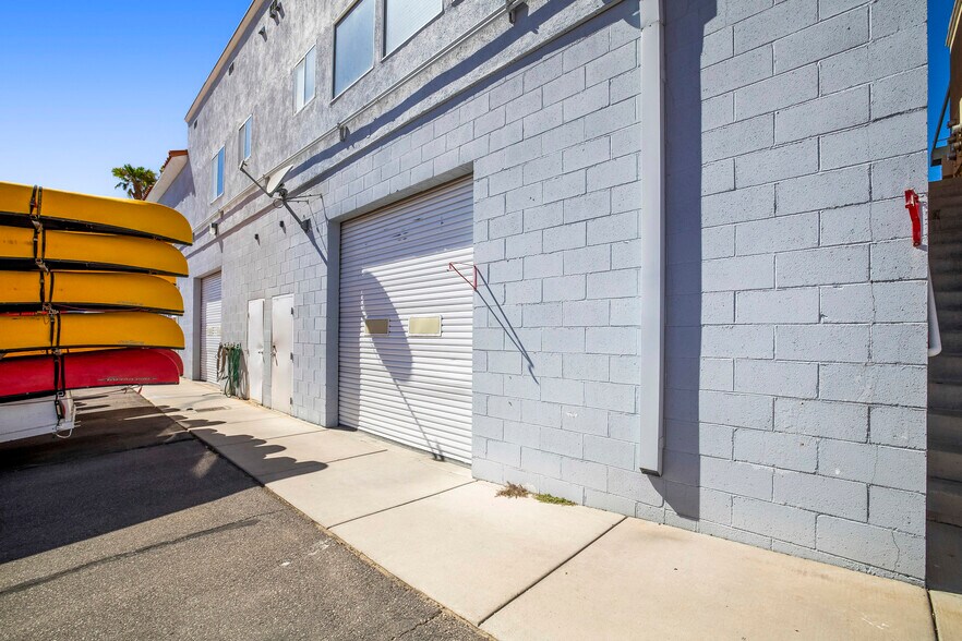 More Photos Of 1633-1651 Boulder City Pky, Boulder City General Retail For Sale