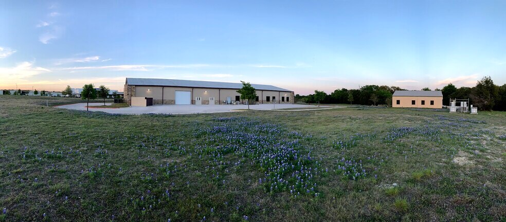 More Photos Of 1205 BMC Dr, Cedar Park Office For Lease