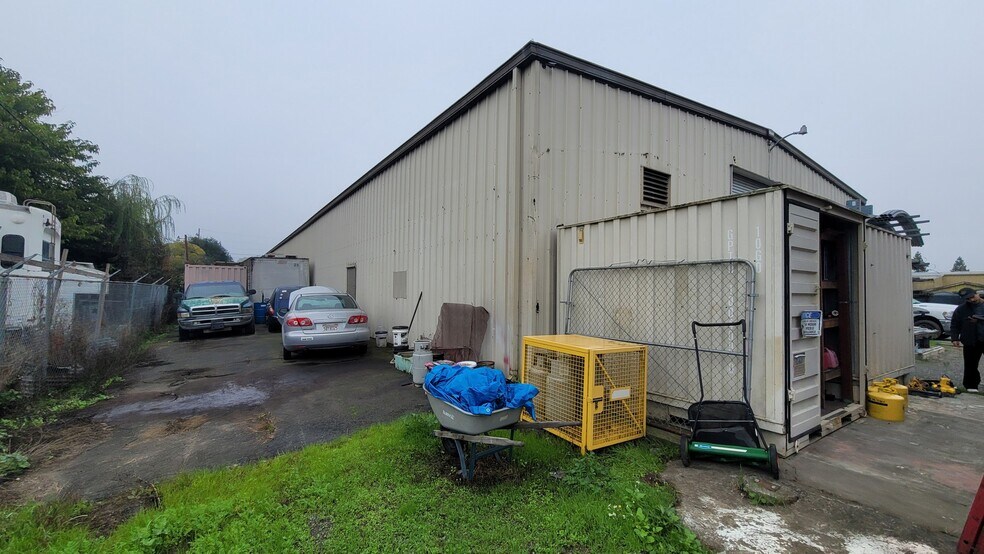 More Photos Of 4135 Santa Rosa Ave, Santa Rosa Warehouse For Lease