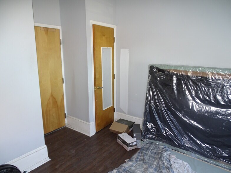 More Photos Of 2804 W Girard Ave, Philadelphia Storefront For Sale