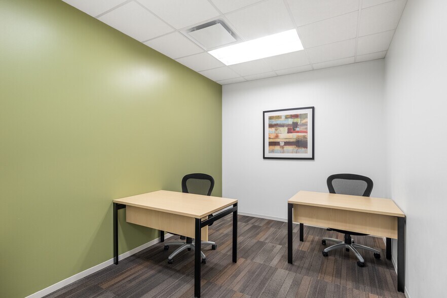 More Photos Of 12600 Hill Country Blvd, Bee Cave Coworking Space
