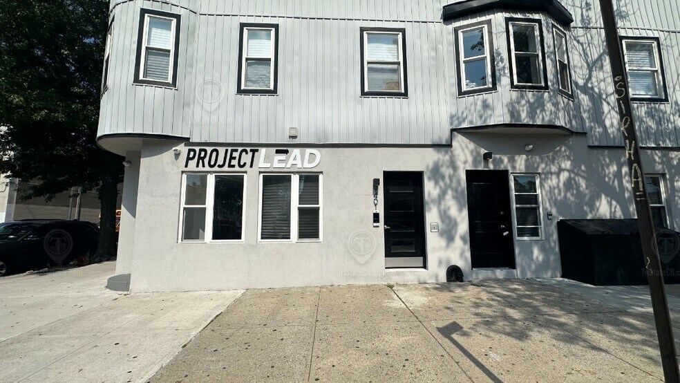 More Photos Of 94-01-94-03 101st Ave, Ozone Park Apartments For Lease