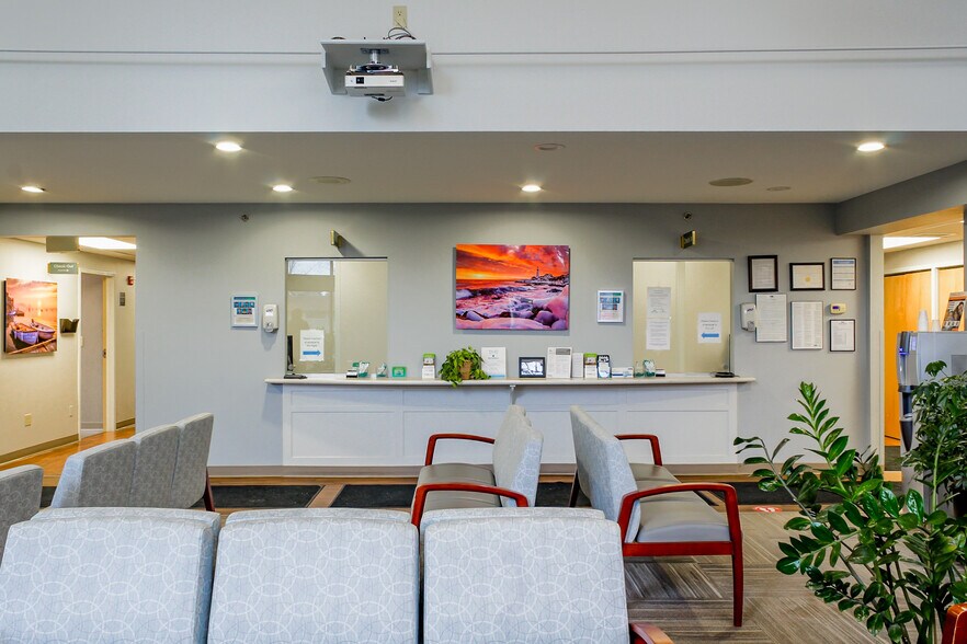 More Photos Of 244 Western Ave, South Portland Medical For Sale