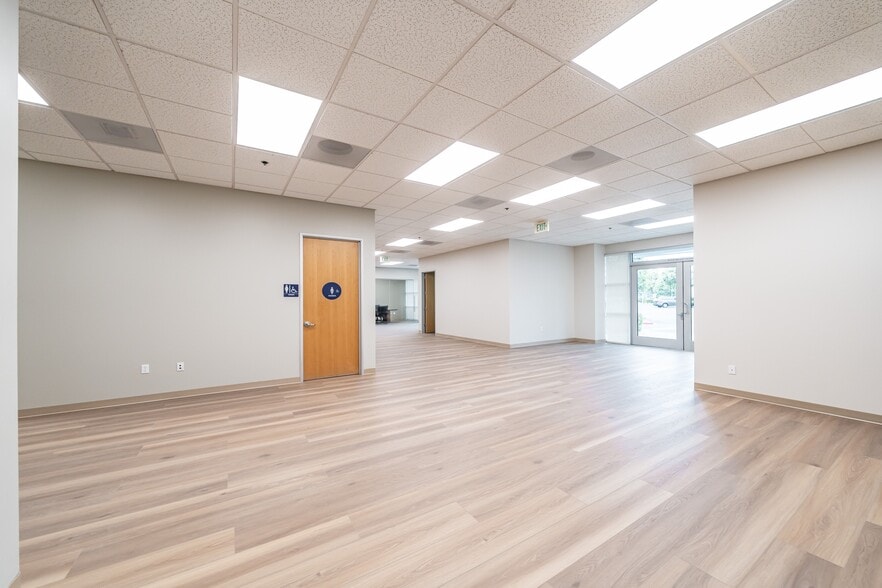 More Photos Of 9297-9311 Research Dr, Irvine Research And Development For Sale