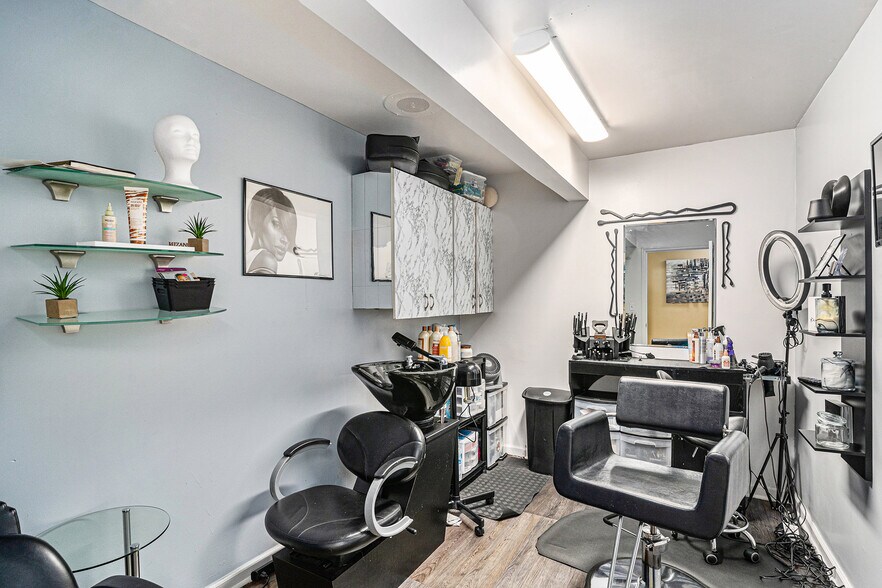 More Photos Of , Riverdale General Retail For Sale