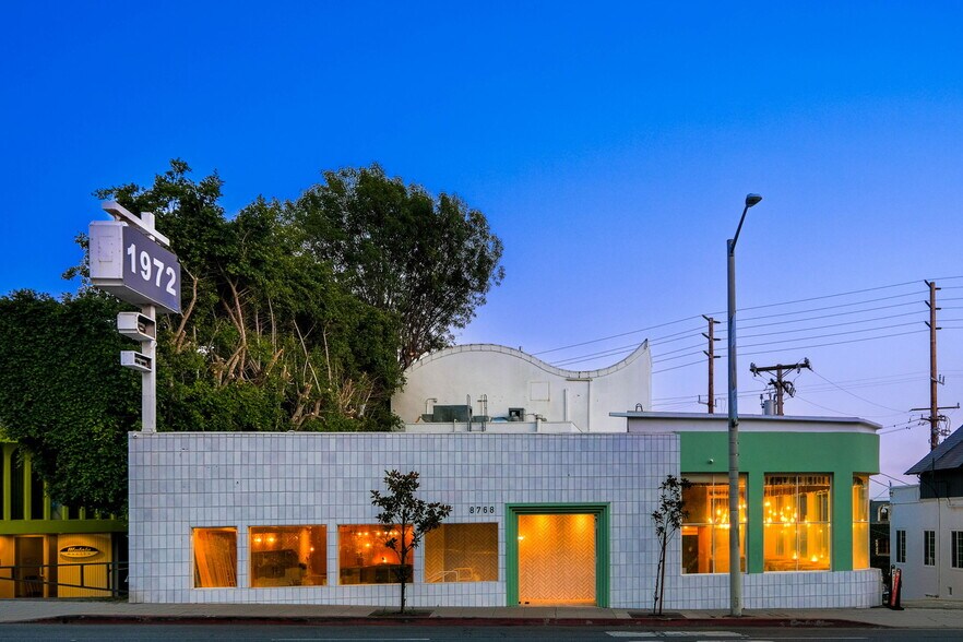 More Photos Of 8768 W Sunset Blvd, West Hollywood General Retail For Sale