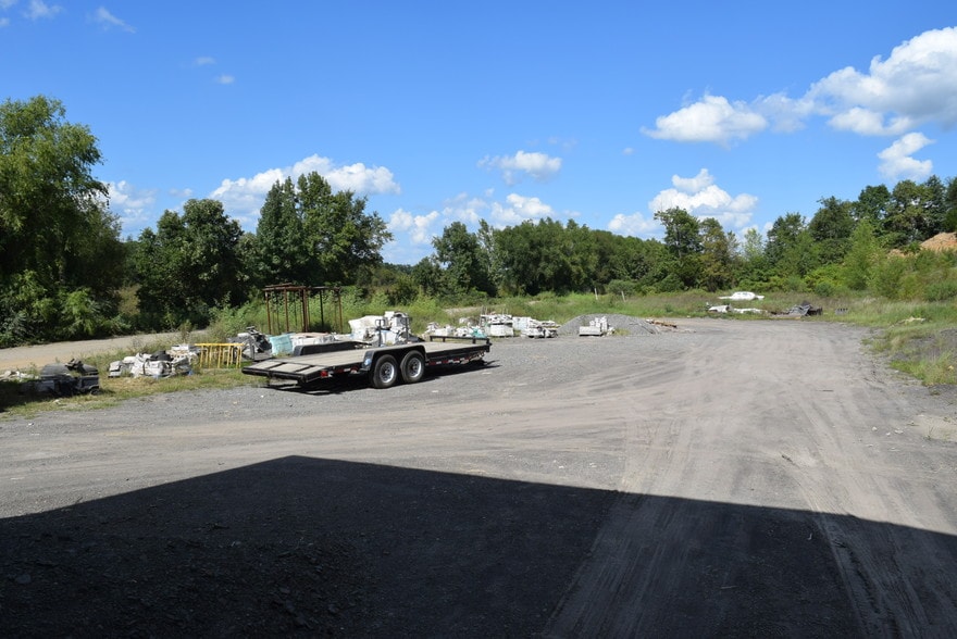 More Photos Of 4190 Highway 64, Plumerville Warehouse For Lease
