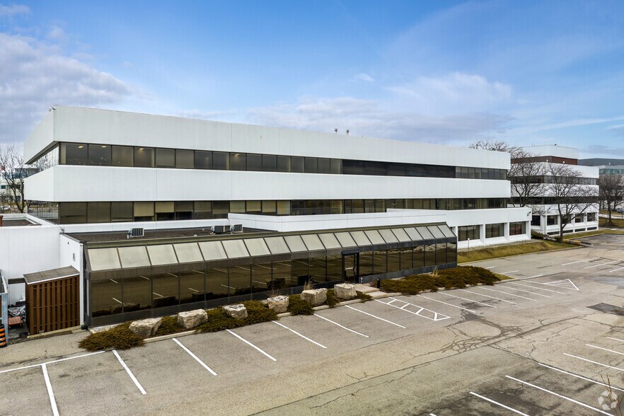 More Photos Of 6860 Century Ave, Mississauga Office For Lease