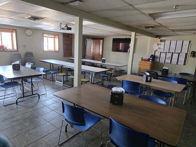 More Photos Of 350 N Dewey Ave, Reedsburg Industrial For Sale