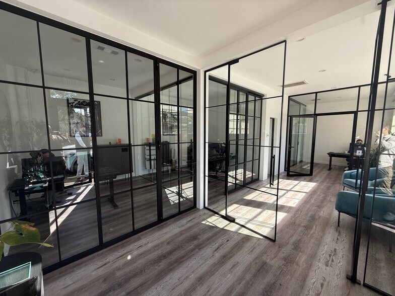 More Photos Of 2527 N San Fernando Rd, Los Angeles Industrial For Lease