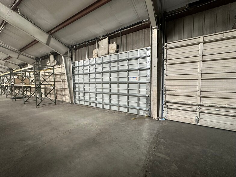 More Photos Of 2202 N 38th St, Tampa Truck Terminal For Lease