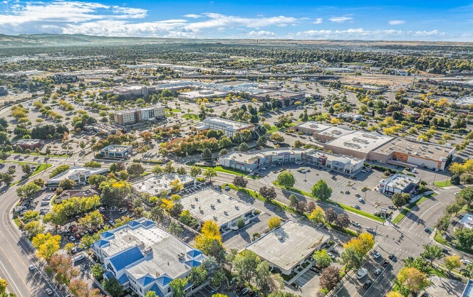 More Photos Of 7979 Rifleman St, Boise Medical For Lease