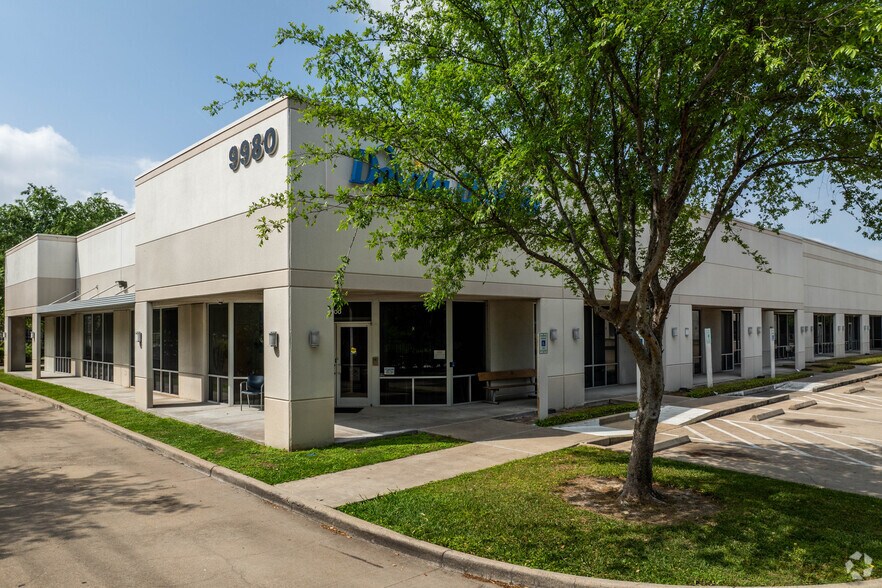 More Photos Of 9920 W Sam Houston Pky S, Houston Flex For Lease
