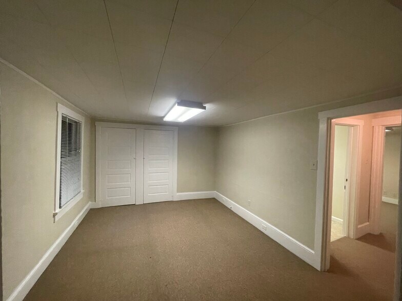 More Photos Of 213-215 E Main St, Ligonier Township Storefront Retail Office For Sale