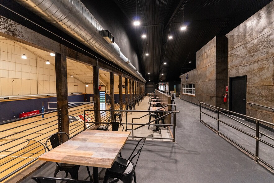 More Photos Of 1 Racquet Ln, Monroeville Sports And Entertainment For Lease