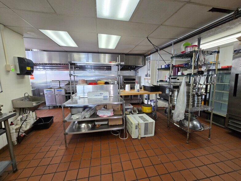 More Photos Of 365 E Main St, Waterloo Township General Retail For Sale