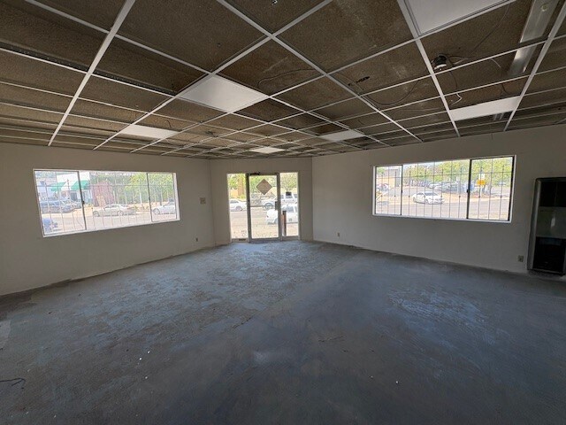 More Photos Of 654 Irwin St, San Rafael Service For Lease
