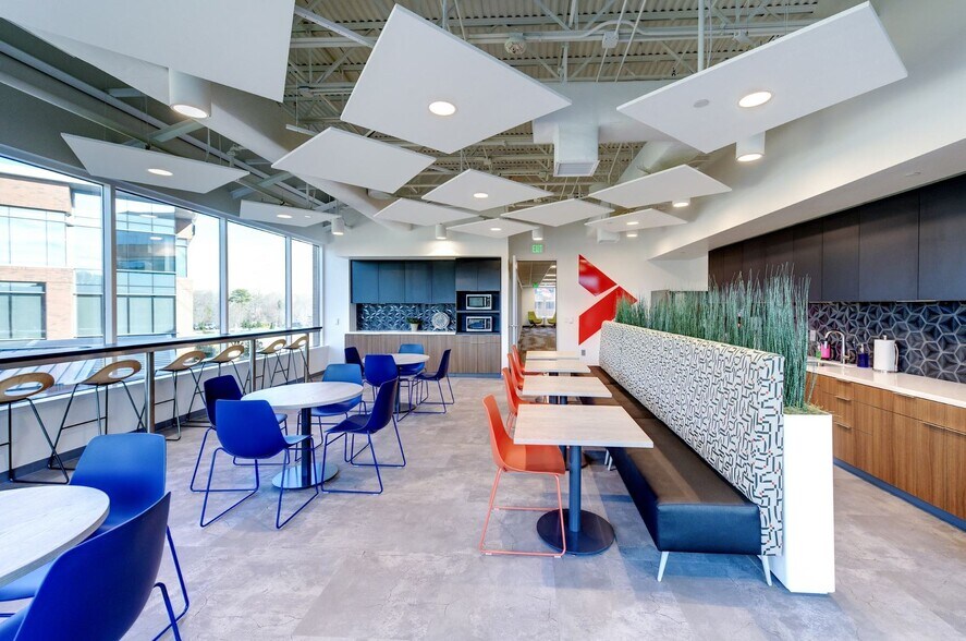 More Photos Of 701 Corporate Center Dr, Raleigh Unknown For Lease