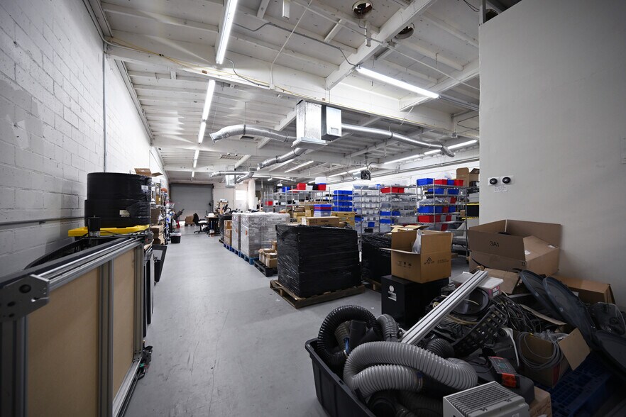 More Photos Of 145 Sheldon St, El Segundo Manufacturing For Lease