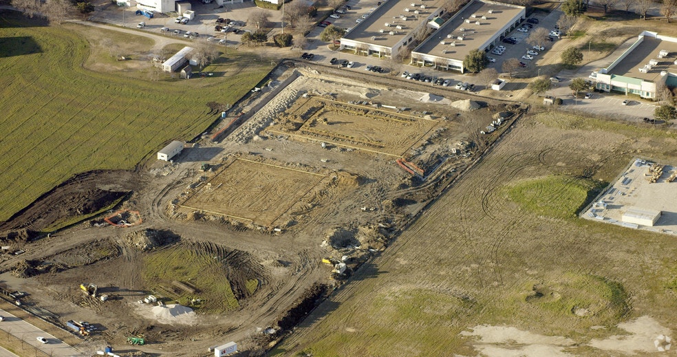 More Photos Of 5625-5633 W Spring Creek Pky, Plano Unknown For Lease