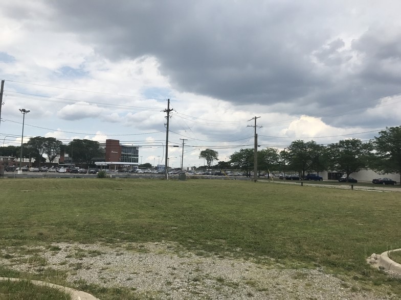 More Photos Of 24095 Vance Ave, Hazel Park Land For Sale