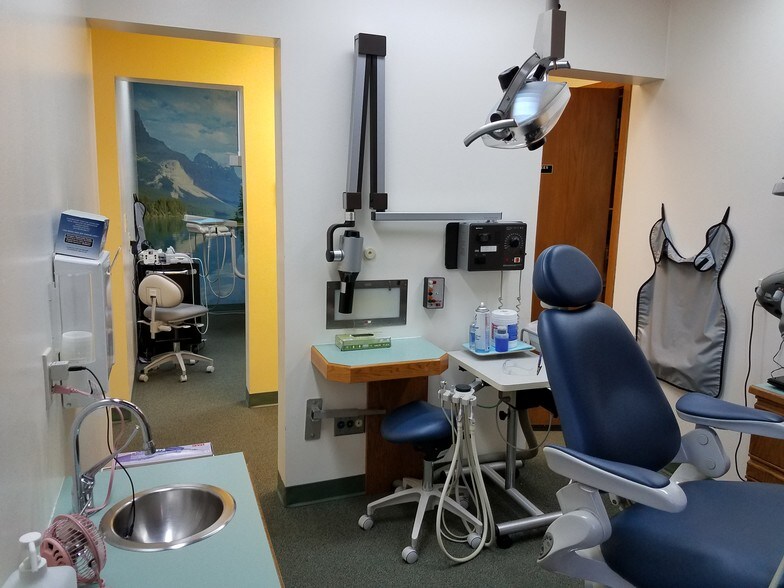 More Photos Of 3235 Main Ave, Durango Medical For Lease