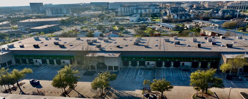 More Photos Of 2214 Braker Ln, Austin Distribution For Lease