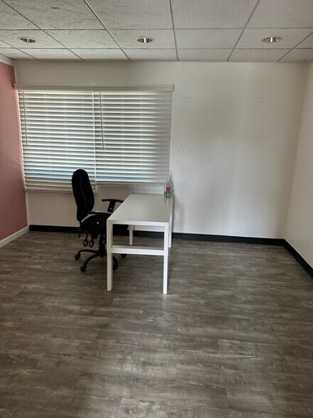 More Photos Of 118 N State College Blvd, Fullerton Medical For Lease